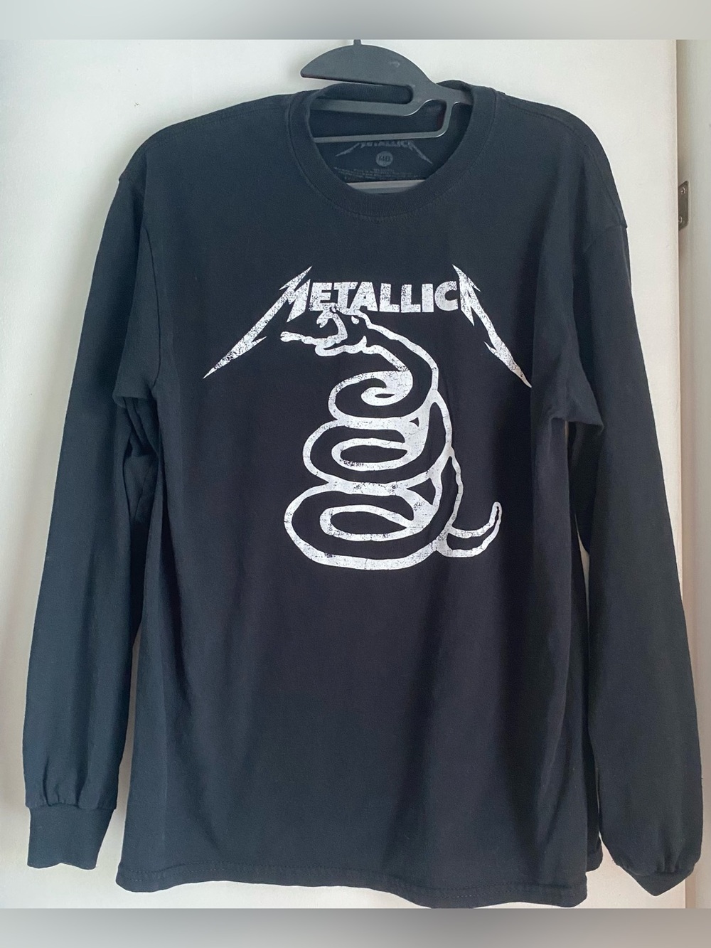 Metallica Black Long Sleeve Shirt Snake Logo, Size M